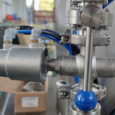 Máy nạp bơm piston đầu duy nhất tự động Chăm sóc cơ thể cho bình / chai